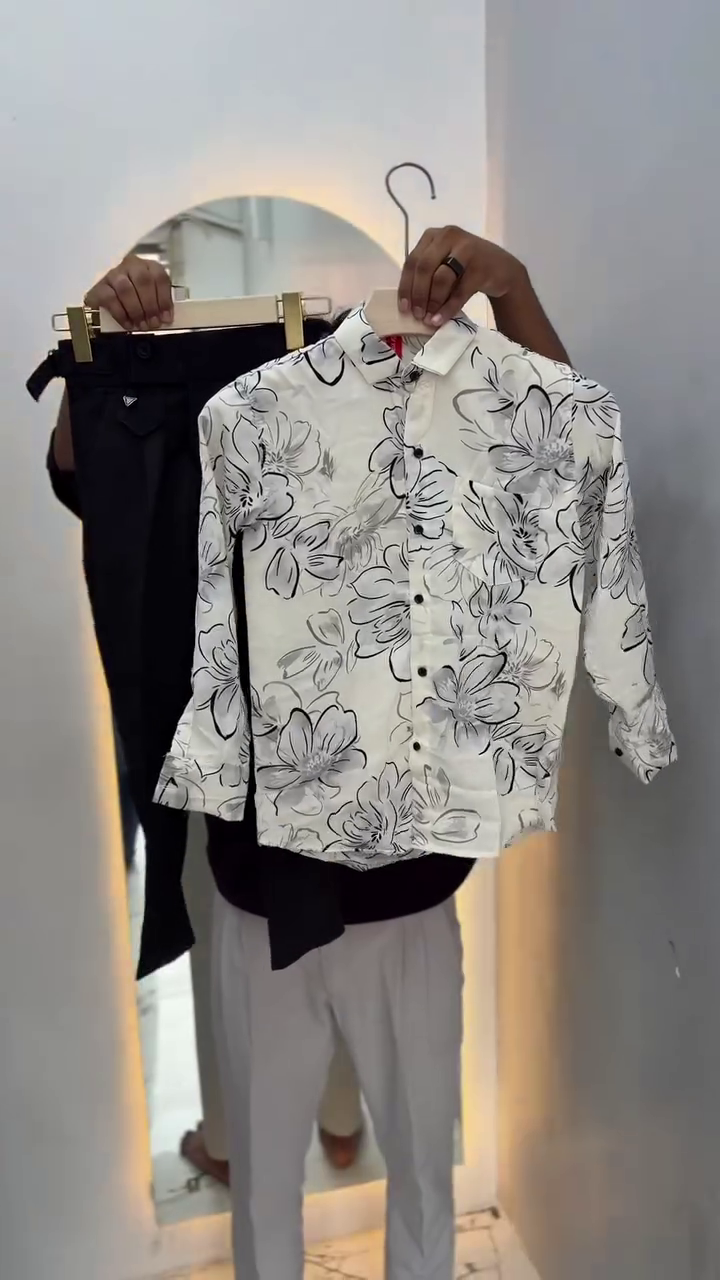Men Dark Blue Leaf Print Shirt - Image 7