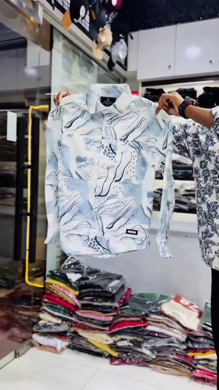 Men Comfort Fit Abstract Printed Spread Collar Casual Shirt