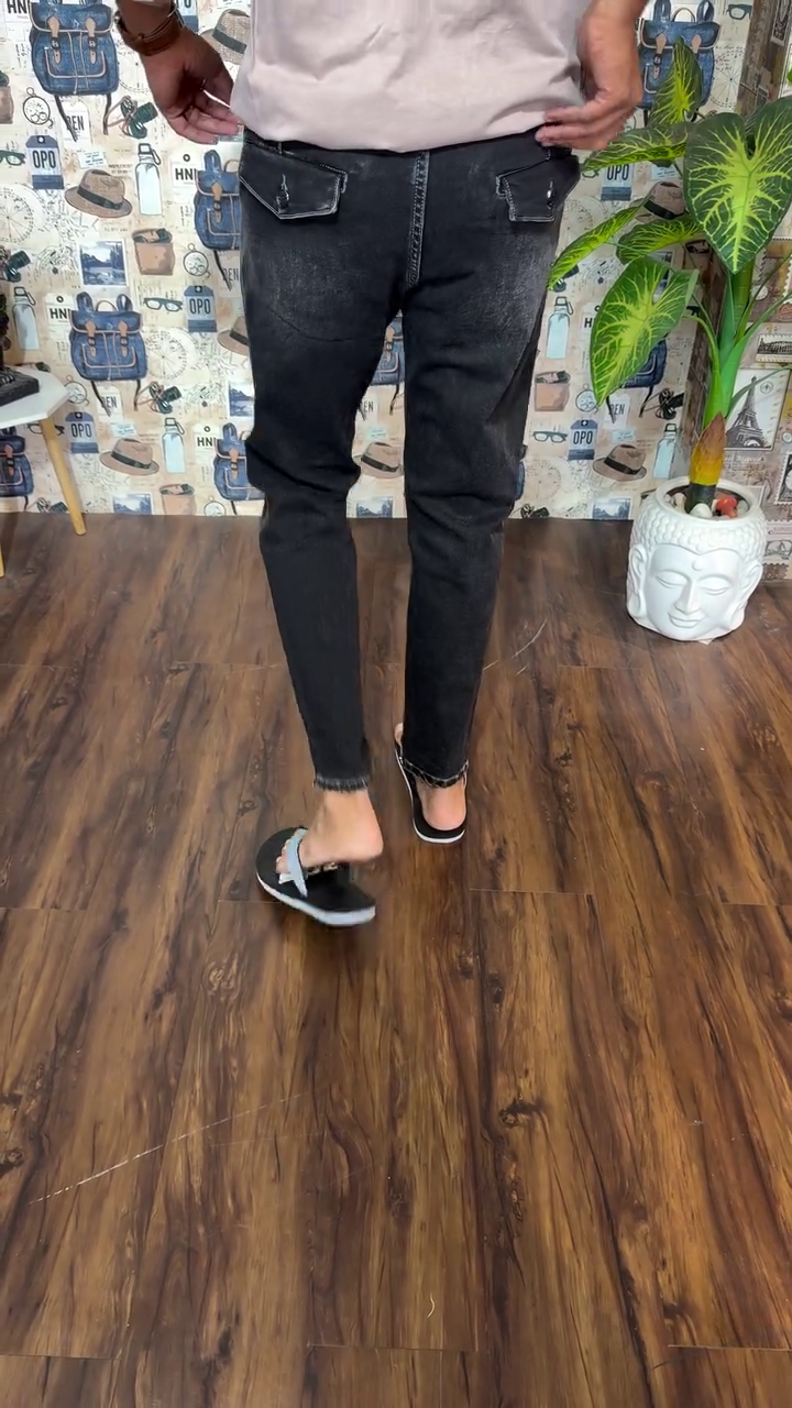 Men Bootcut Heavy Fade Jeans - Image 3