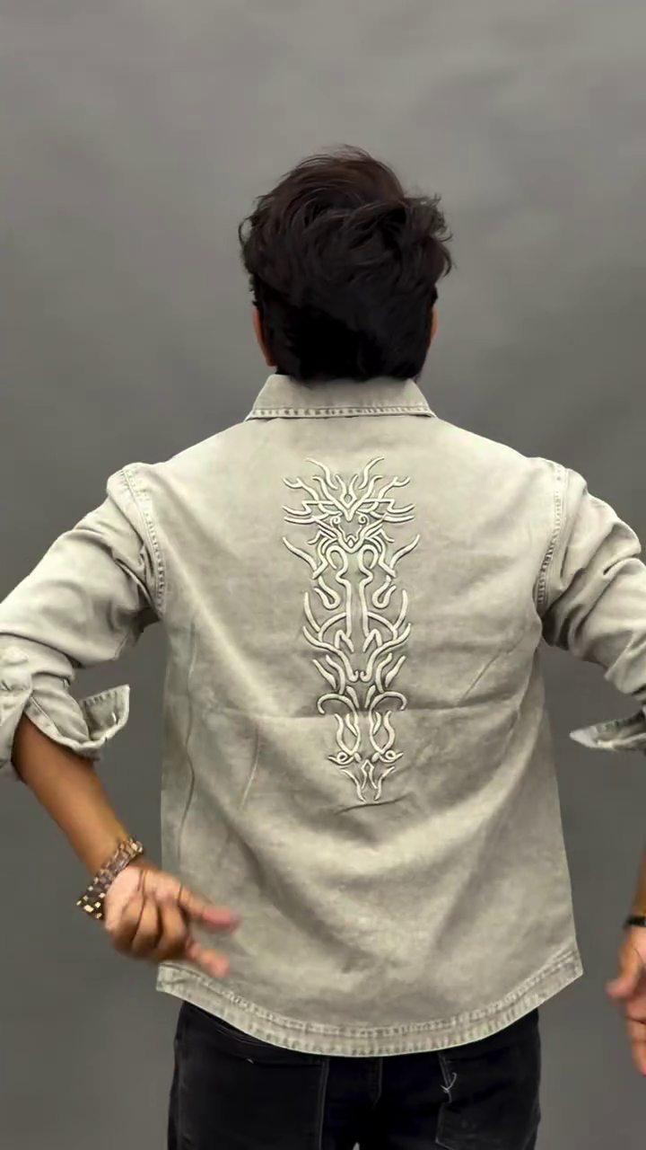 Men Grey Slim Fit Faded Denim Casual Shirt - Image 4