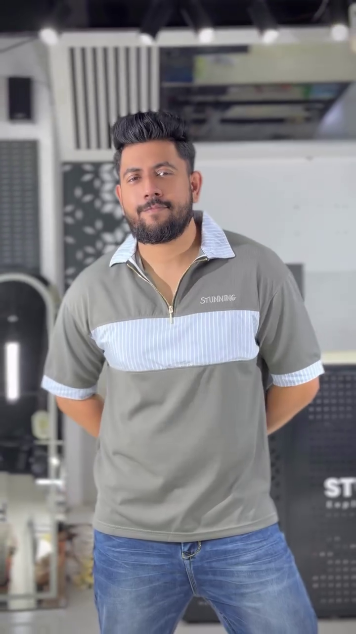 Men Colourblocked Polo Collar T-shirt - Image 7
