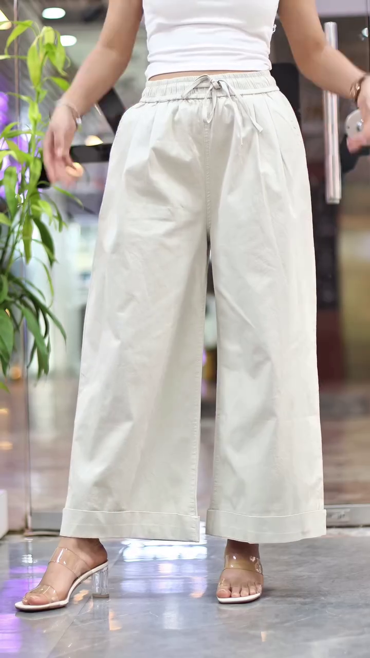 Women Mid-Rise Loose Fit Parallel Trousers - Image 5