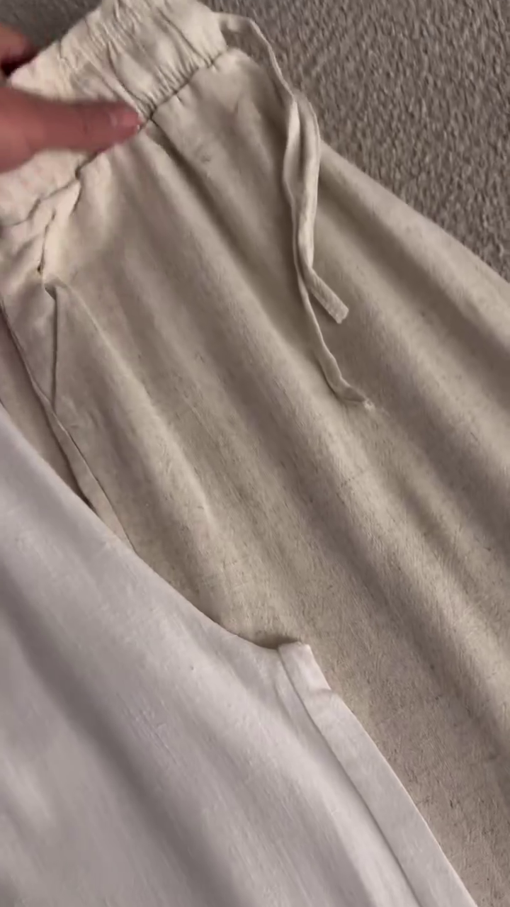 Women Relaxed Straight Leg Regular Fit Mid Rise Casual Linen Trousers - Image 7