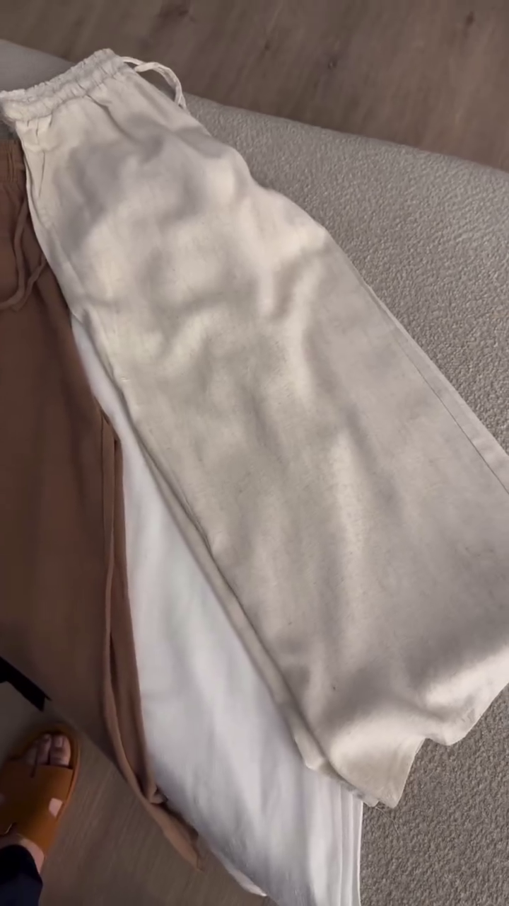 Women Relaxed Straight Leg Regular Fit Mid Rise Casual Linen Trousers - Image 5