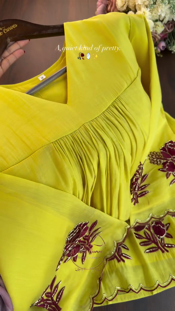 Embroidered Round Neck Top & Palazzos Co-Ords - Image 11