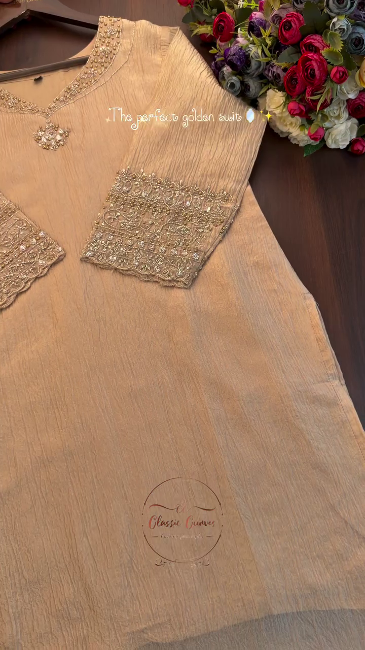 Women Floral Yoke Design Panelled Kurta with Trousers & With Dupatta - Image 8