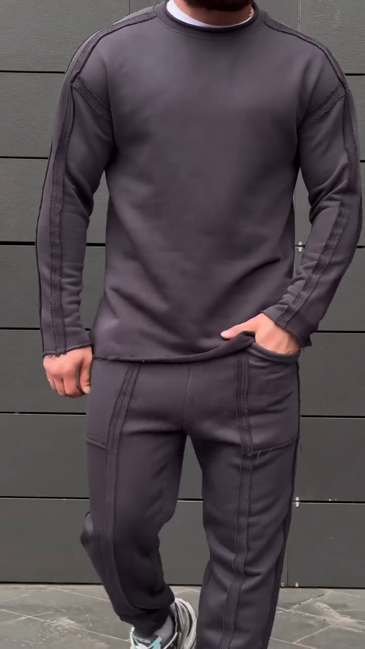 Round Neck Short Sleeves Oversized T-shirt & Joggers - Image 4