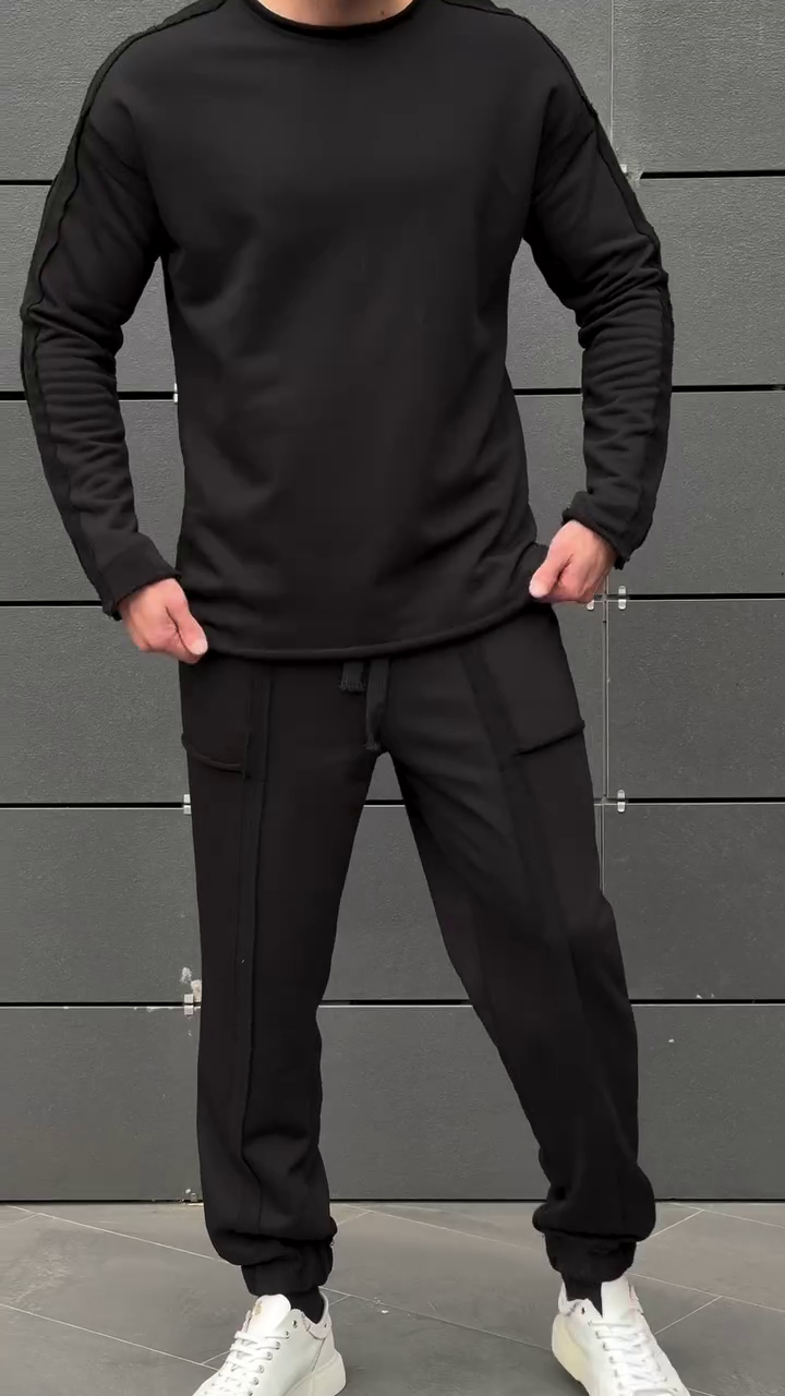 Round Neck Short Sleeves Oversized T-shirt & Joggers - Image 9