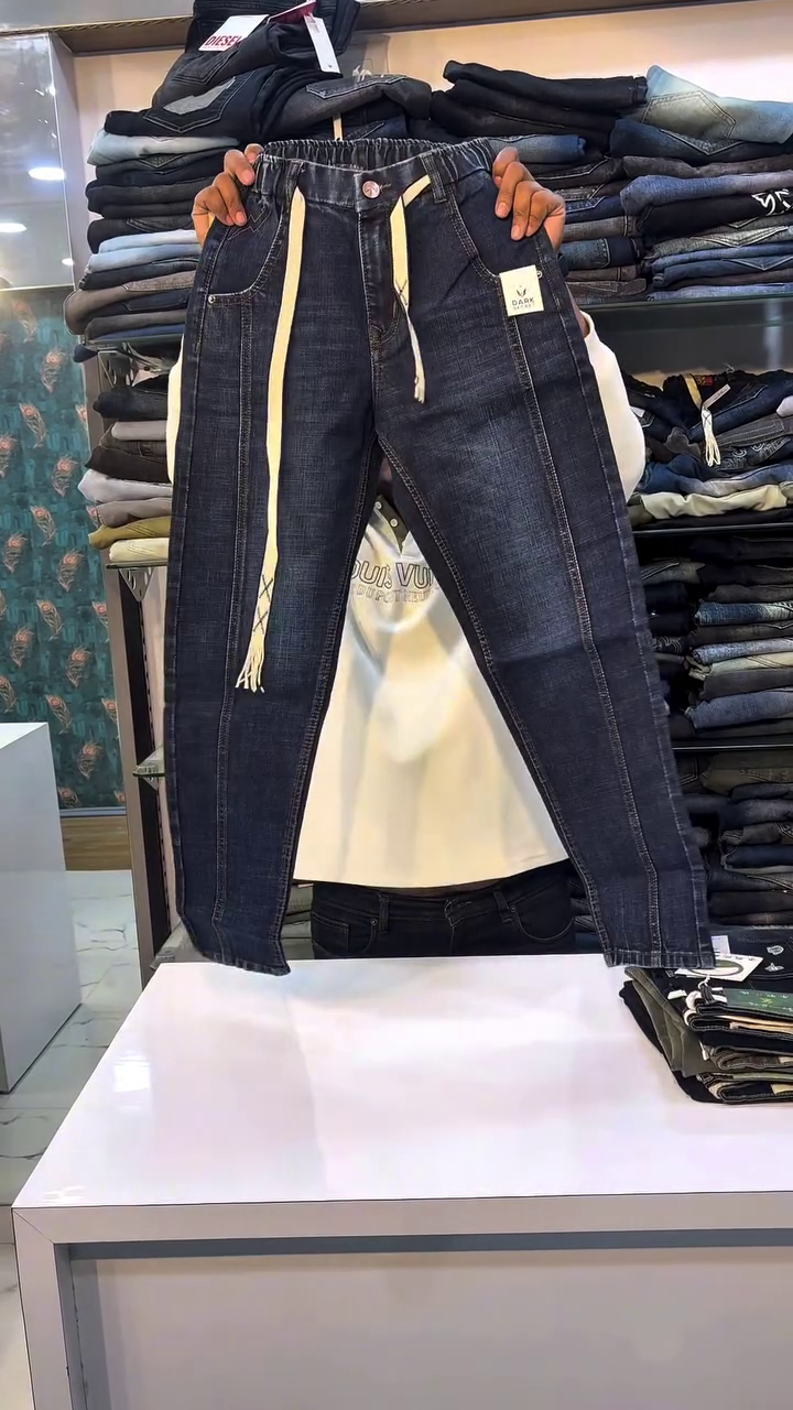 Men Slim Fit Mid-Rise Heavy Fade Stretchable Jeans - Image 6