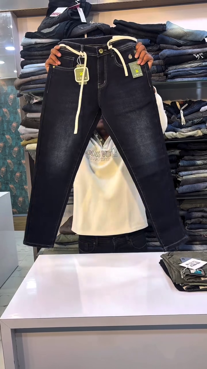 Men Slim Fit Mid-Rise Heavy Fade Stretchable Jeans - Image 5